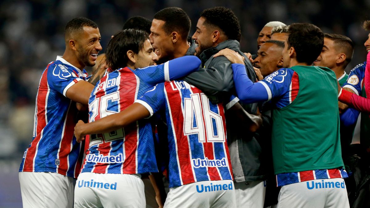 Avassalador, Bahia goleia Corinthians e estabelece sua maior vitória como visitante na Série A 1 Bahia aplica goleada sobre o Corinthians na Neo Química Arena