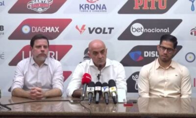 Itamar Schulle, técnico do Santa Cruz