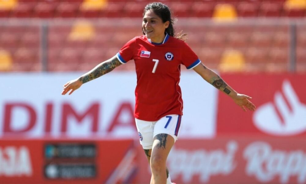 Futebol Feminino: México conquista o ouro do Pan diante do Chile, que teve  atacante como goleira