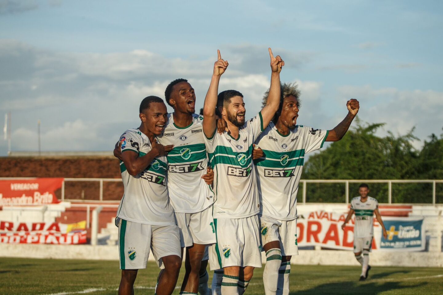 O Altos venceu o 4 de Julho na estreia do Piauiense. Foto: Samuel Pereira / A. A. Altos