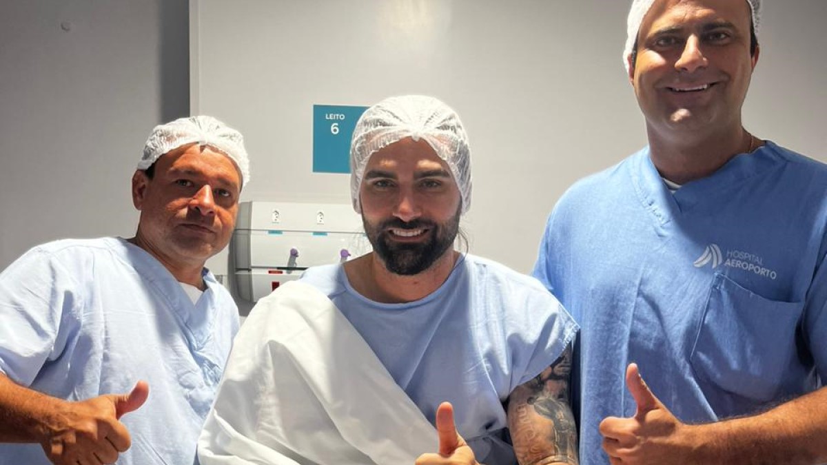 Vitória: Léo Gamalho opera joelho e segue aos cuidados do DM rubro-negro