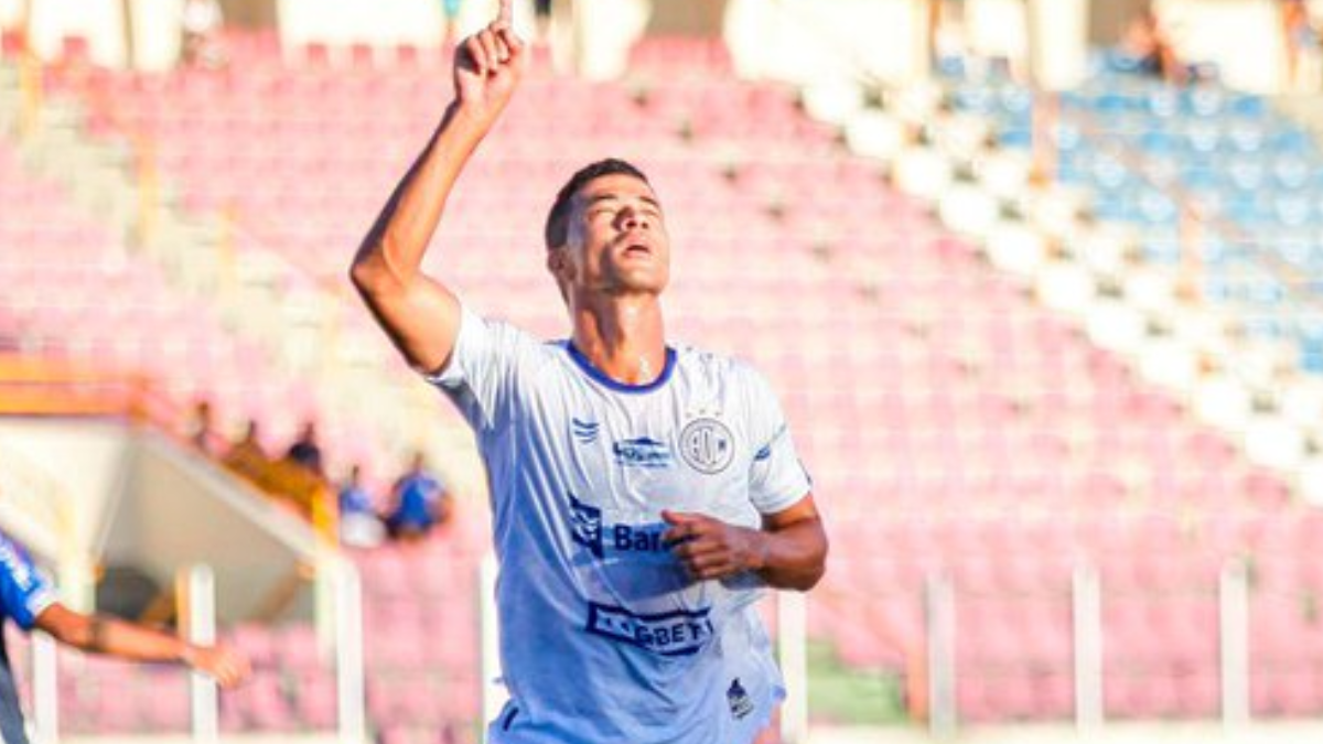 Ricardo Bueno marca duas vezes, e Confiança vence o Olímpico na estreia do Sergipano