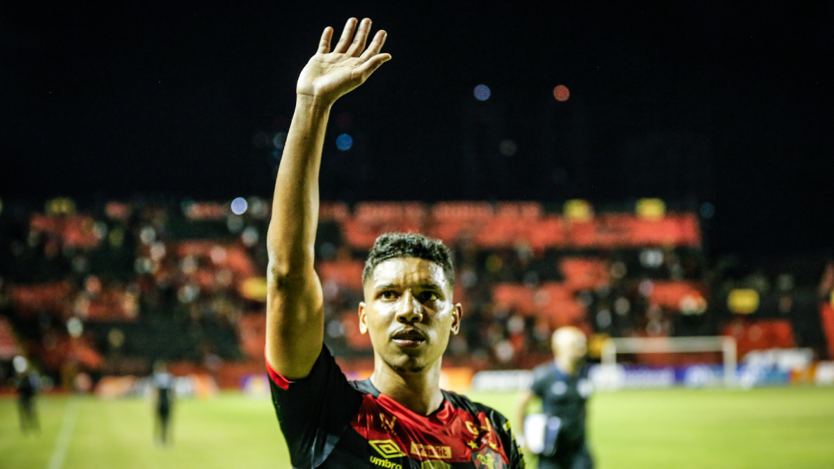 Sport: Mariano Soso revela empréstimo frustrado de Pedro Martins e diz que volante será reintegrado ao elenco