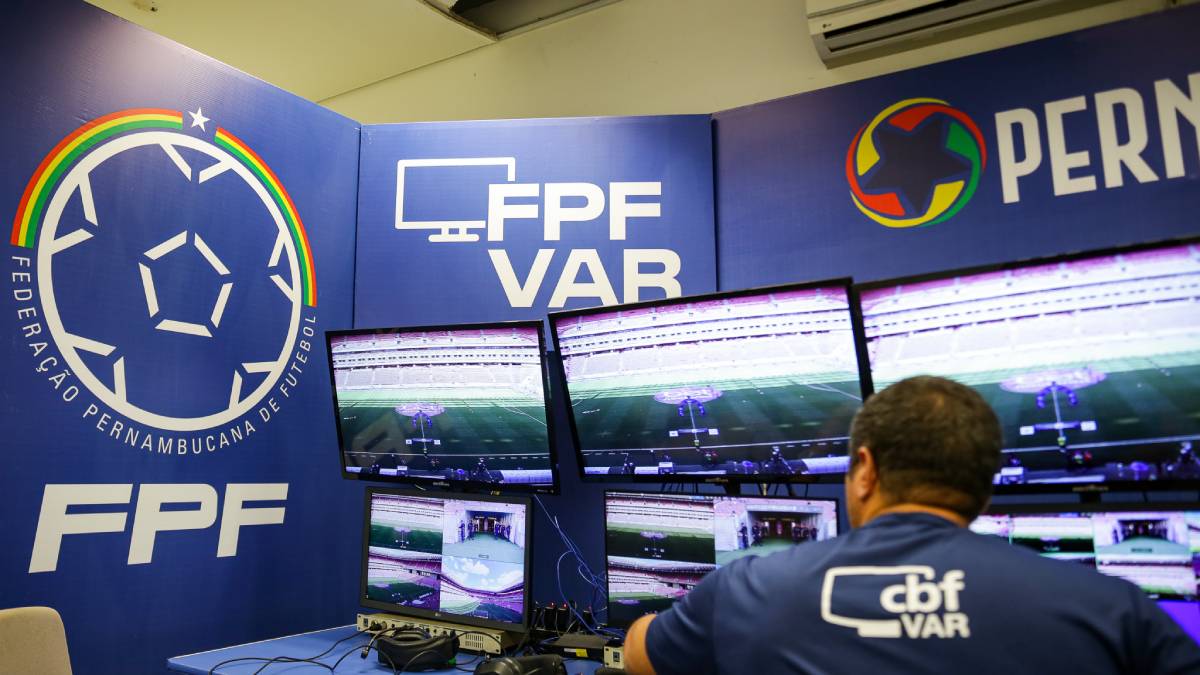 Presidente da FPF confirma VAR no mata-mata do Pernambucano e avalia arbitragem: “Melhor de toda a história”