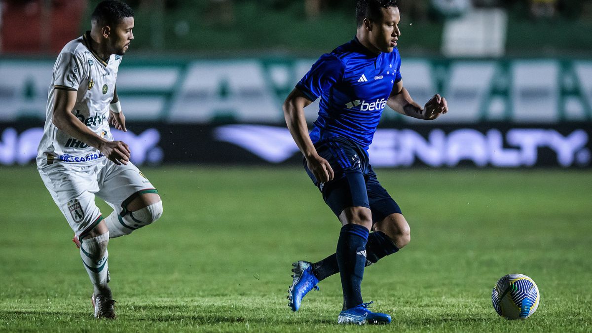 Sousa x Cruzeiro em partida da primeira fase da Copa do Brasil 2024 no estádio Marizão, em Sousa-PB