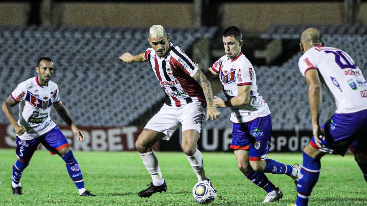 Cirúrgico, River vence o Itabaiana e entra no G-4 da Copa do Nordeste