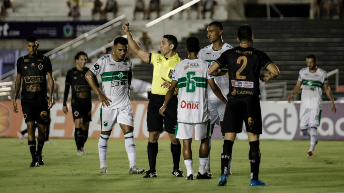 Botafogo-PB e Altos empatam pela Copa do Nordeste.