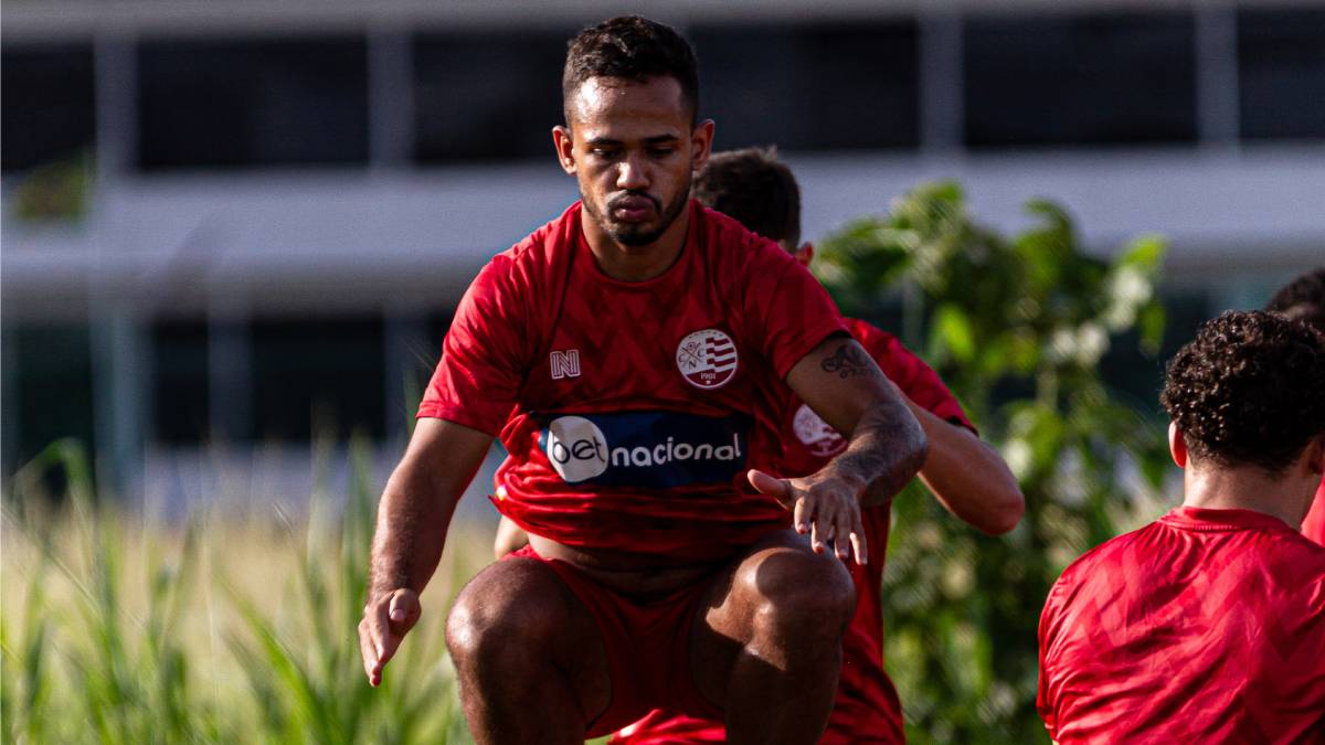 Com crise de amigdalite, Evandro desfalca o Náutico em decisão contra o Retrô