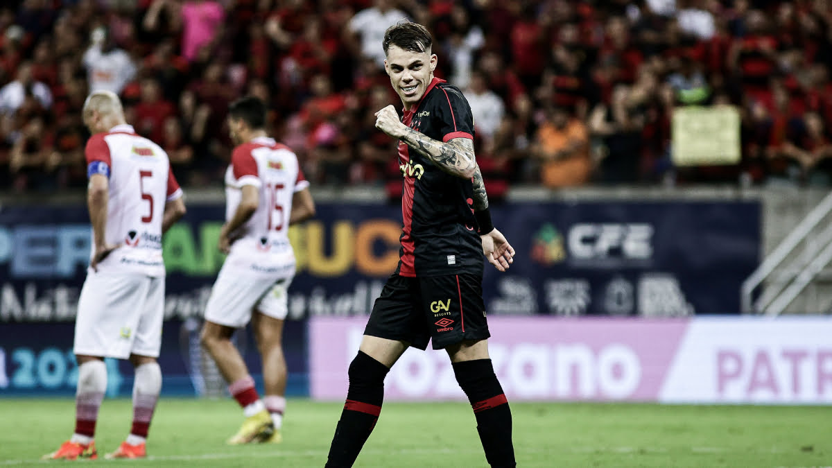 Sport: Com quatro gols em oito jogos, Chrystian Barletta iguala melhor marca goleadora por times em sua carreira
