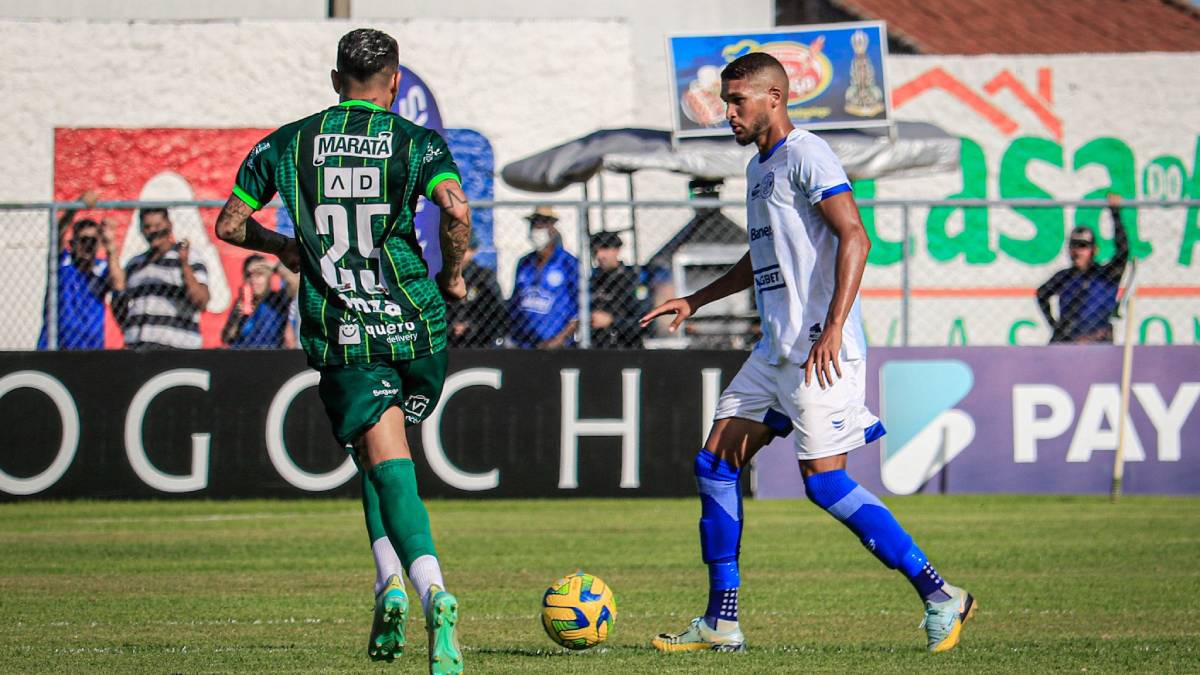 Confiança bate o Lagarto na estreia do técnico Gerson Gusmão e confirma vaga direta nas semifinais do Estadual