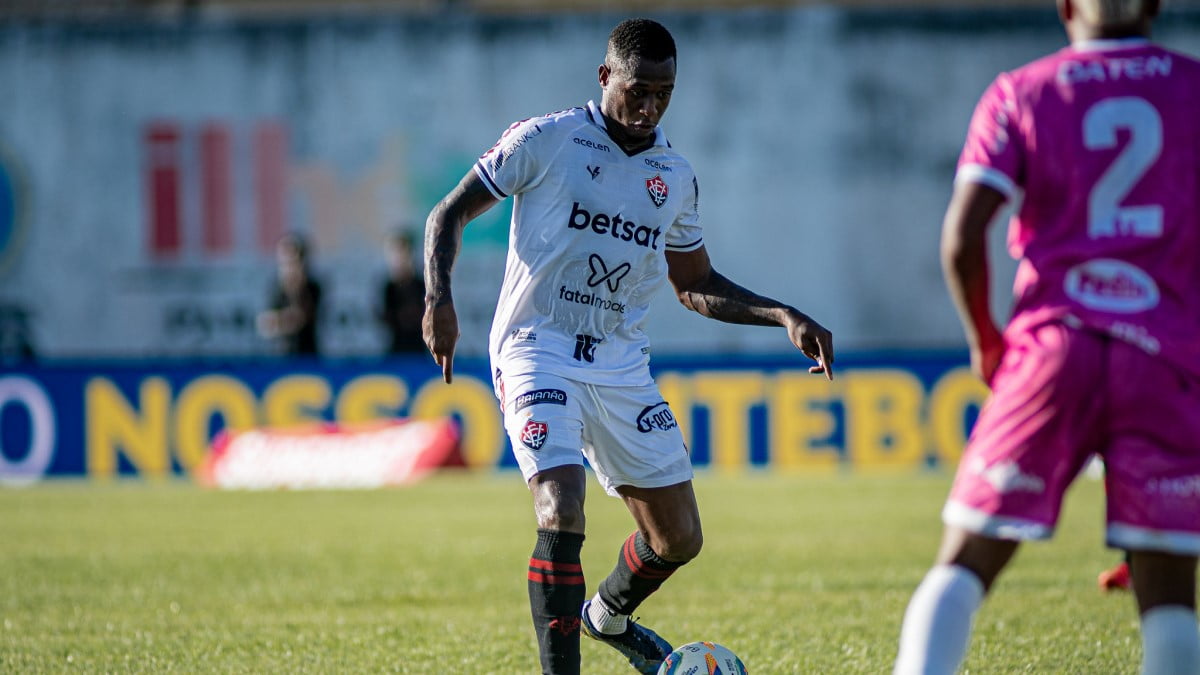 Vitória: Dudu diz que “não tem nada decidido” em duelo contra Barcelona de Ilhéus