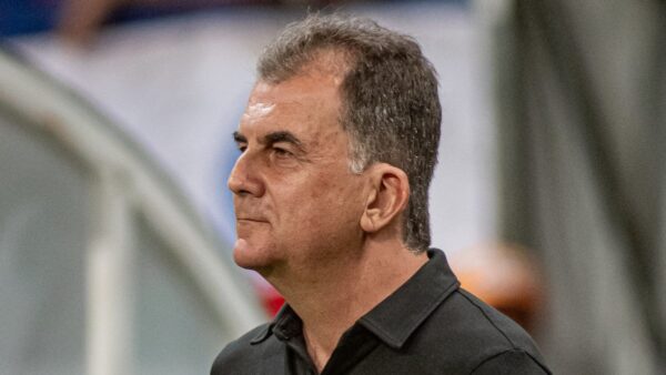 Vitória: Renzo López é registrado no BID e pode jogar contra o Internacional 2 Fábio Mota, presidente do Vitória