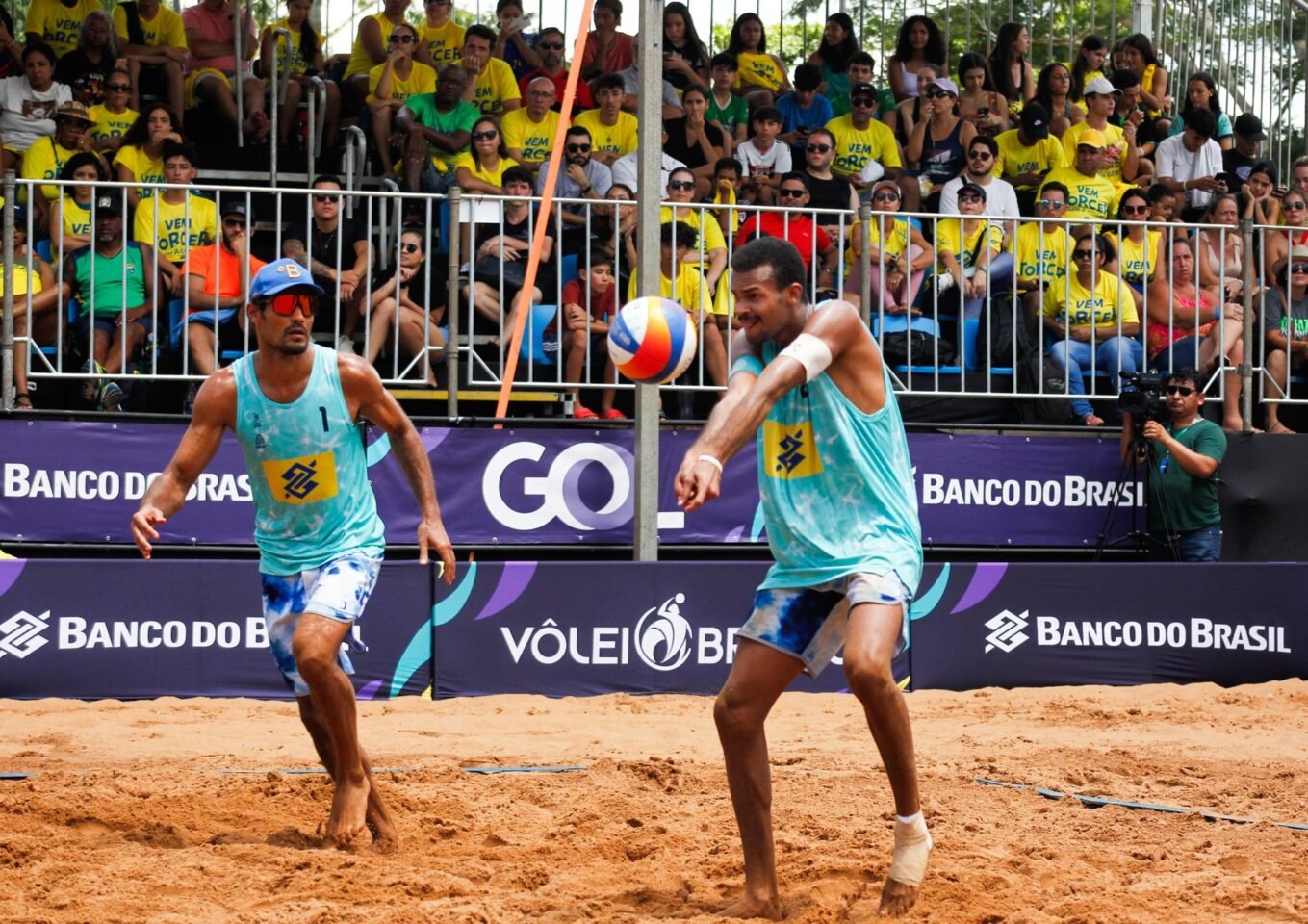 Matheuzinho e Moisés venceram a 1º etapa do Circuito Brasileiro de vôlei de praia
