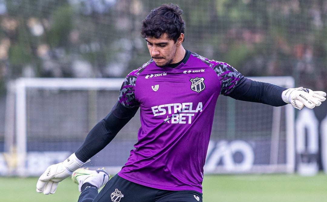 Ceará confirma lesão grave do goleiro Richard, que fica de fora da Série B