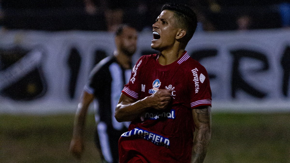 Gustavo Maia celebra gol na vitória do Náutico sobre o Remo e projeta duelo contra o São José: “Estamos preparados”