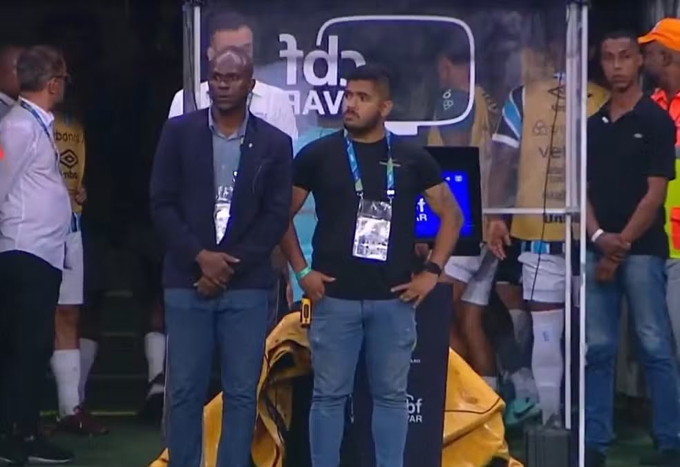ANAF entra com ação no STJD e acusa presidente da Comissão de Arbitragem da Bahia de interferência externa em jogo da Série A