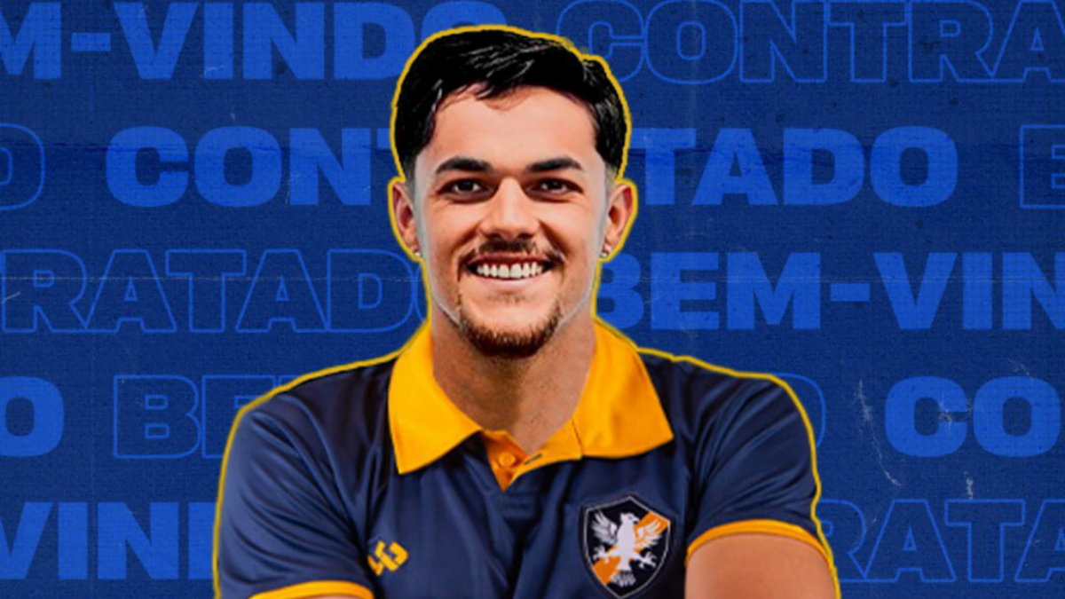 Retrô anuncia a contratação do meia João Pedro, ex-Santa Cruz