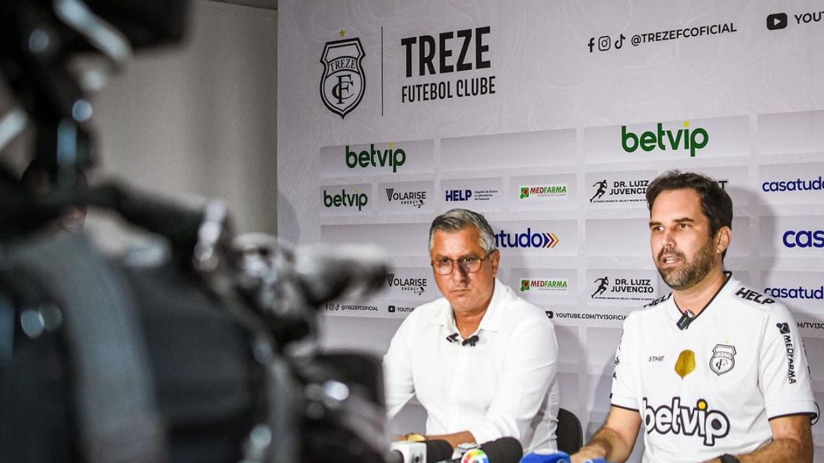 Ainda sem treinador, Treze anuncia a saída de 10 jogadores