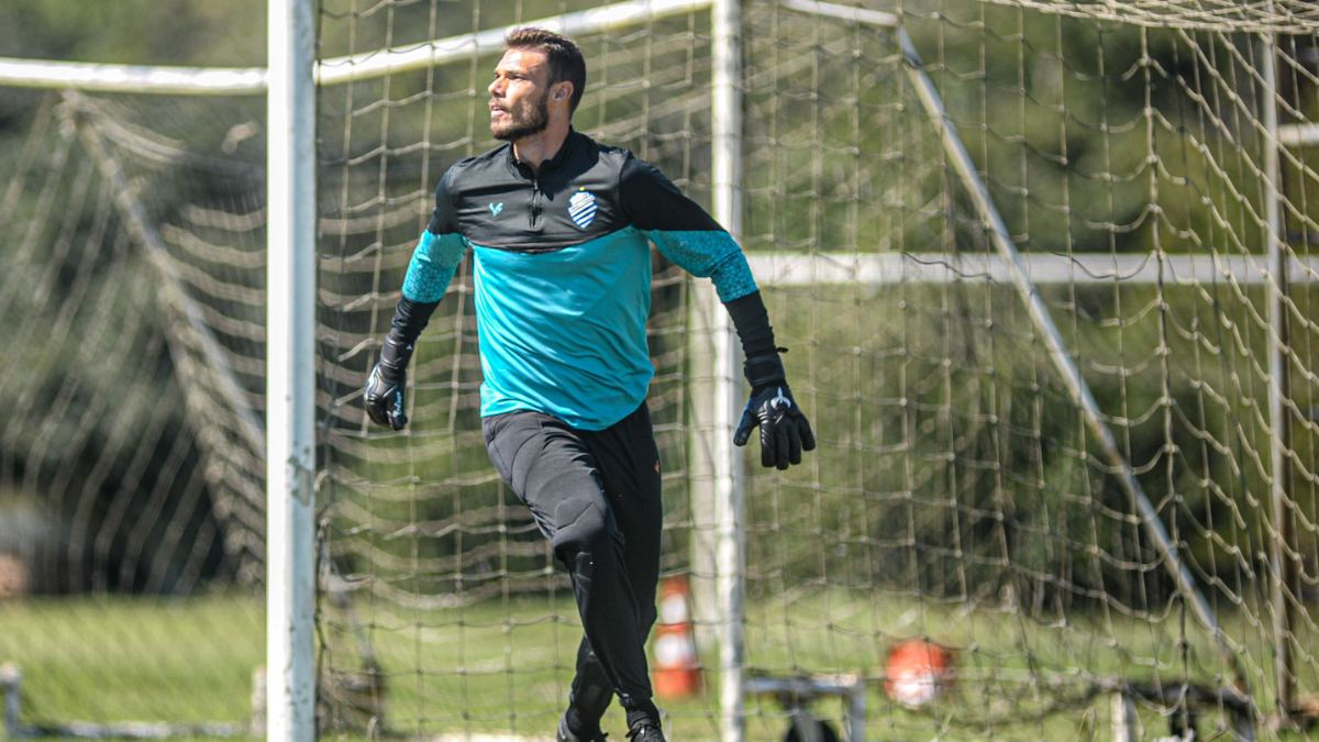 Goleiro do CSA lamenta tropeços, mas destaca evolução e projeta sequência da Série C: “Vitória é questão de tempo”