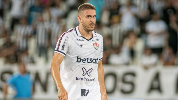 Vitória se posiciona sobre situação do zagueiro Bruno Uvini 1 Bruno Uvini, zagueiro do Vitória