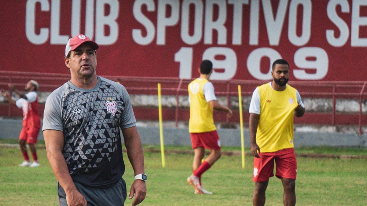 Sergipe demite o técnico Marcelo Martelotte após derrota para o Petrolina