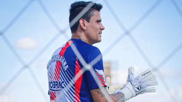 Destaque do Itabaiana na Série D, Jefferson cita propostas, mas revela interesse em permanecer para 2025 1 Jefferson, goleiro do Itabaiana