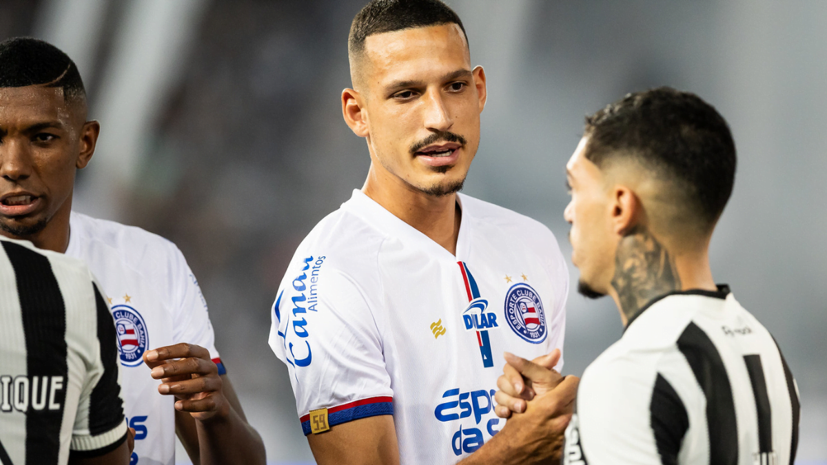 Testes com trio, duplas utilizadas e indefinição na posição: como Ceni pensa a zaga do Bahia