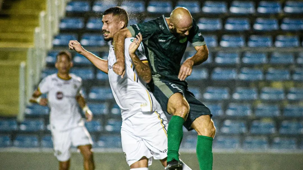 Em casa, Floresta é goleado pela Ferroviária e segue sem pontuar na Série C