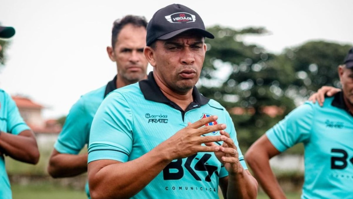 Técnico Zé Augusto assume Sampaio Corrêa após deixar o comando do Maranhão