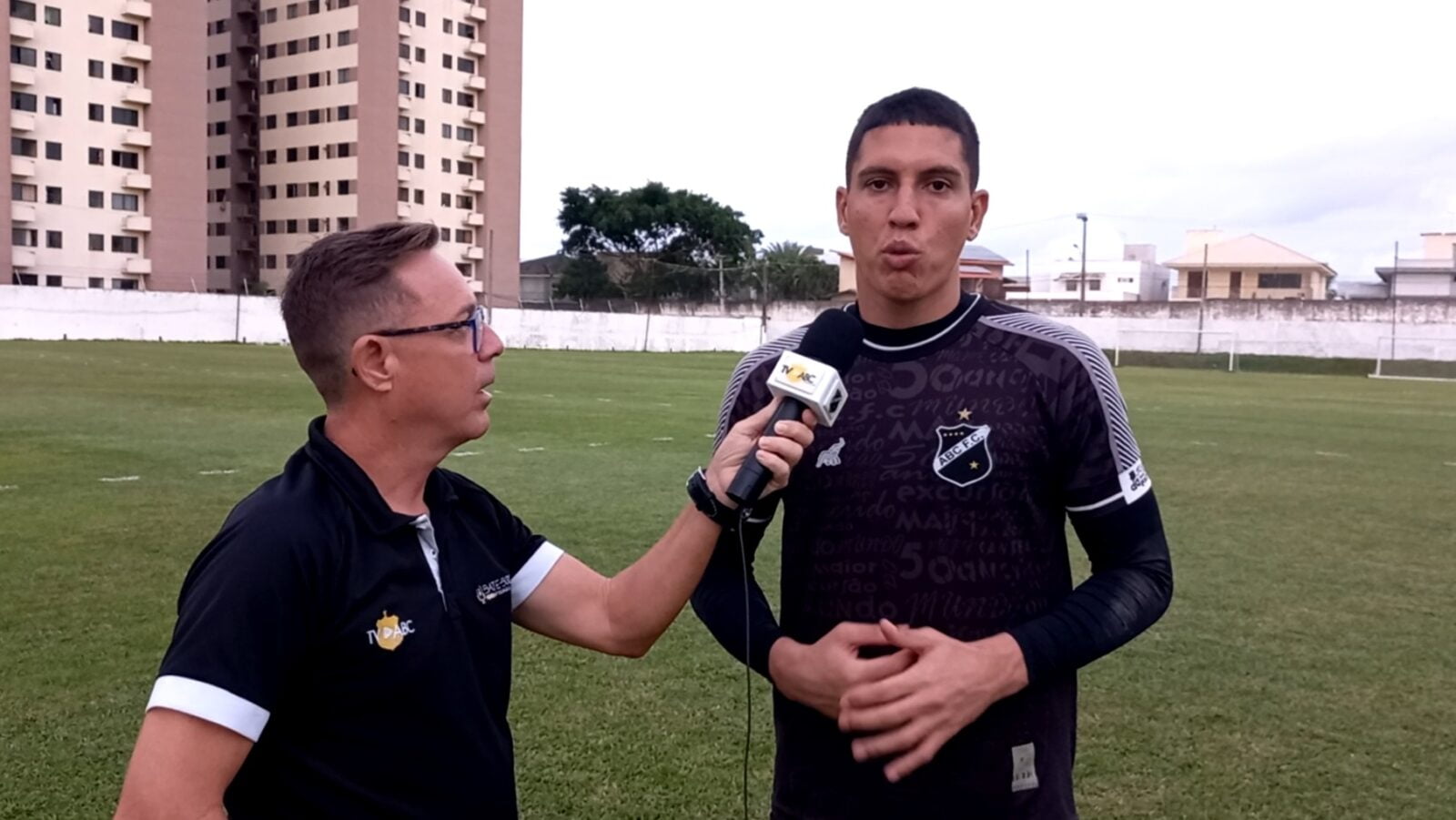 Goleiro do ABC lamenta momento ruim e pede apoio da torcida: "Vamos dar a volta por cima" 1 Pedro Paulo - Goleiro - ABC