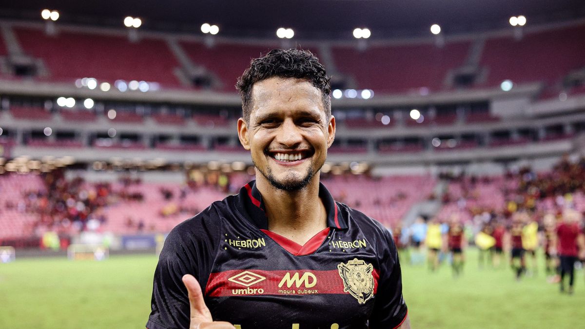 Sport anuncia a saída do lateral-direito Roberto Rosales
