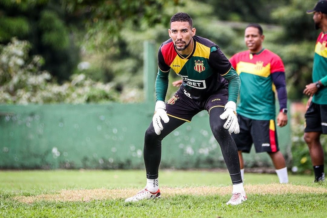 Com novidade no gol, Sampaio Corrêa encerra preparação para enfrentar o Athletic