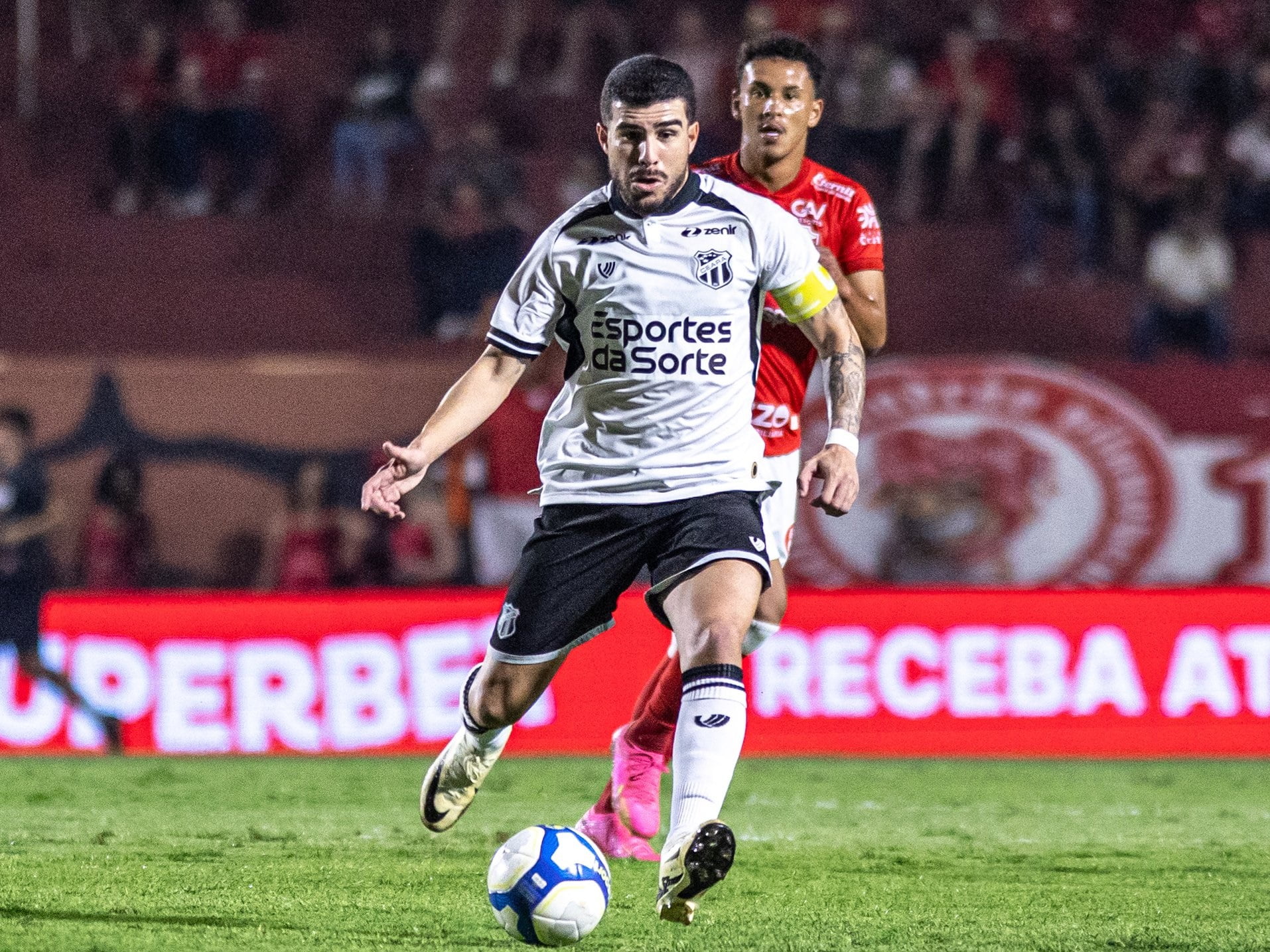 Nos acréscimos, Ceará perde para o Vila Nova e deixa o G4 da Série B
