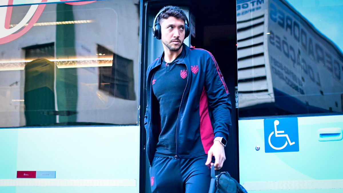 “A gente não pode deixar isso acontecer”, desabafa Caíque França após Sport sofrer gol de empate no último minuto