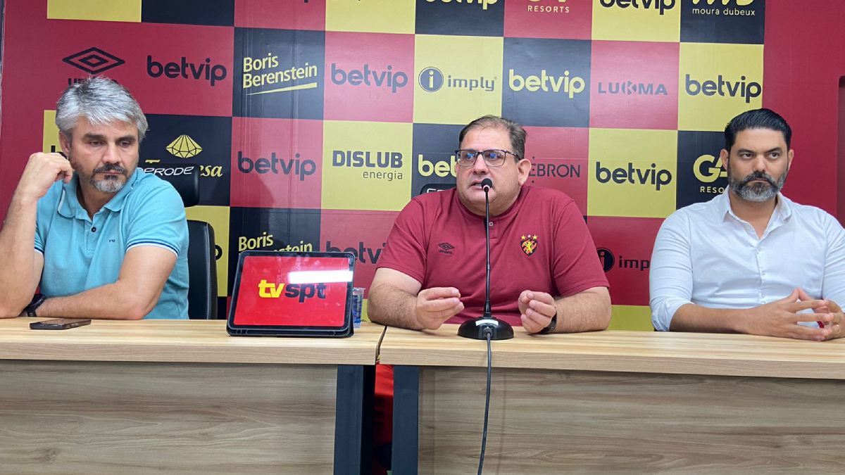 Sport: Guto Ferreira compara cenário de 2019 com o atual e afirma: "Chegamos em uma equipe que já tem uma cara" 1 André Figueiredo, Guto Ferreira e Raphael Campos - Foto: Pedro Maranhão/NE45