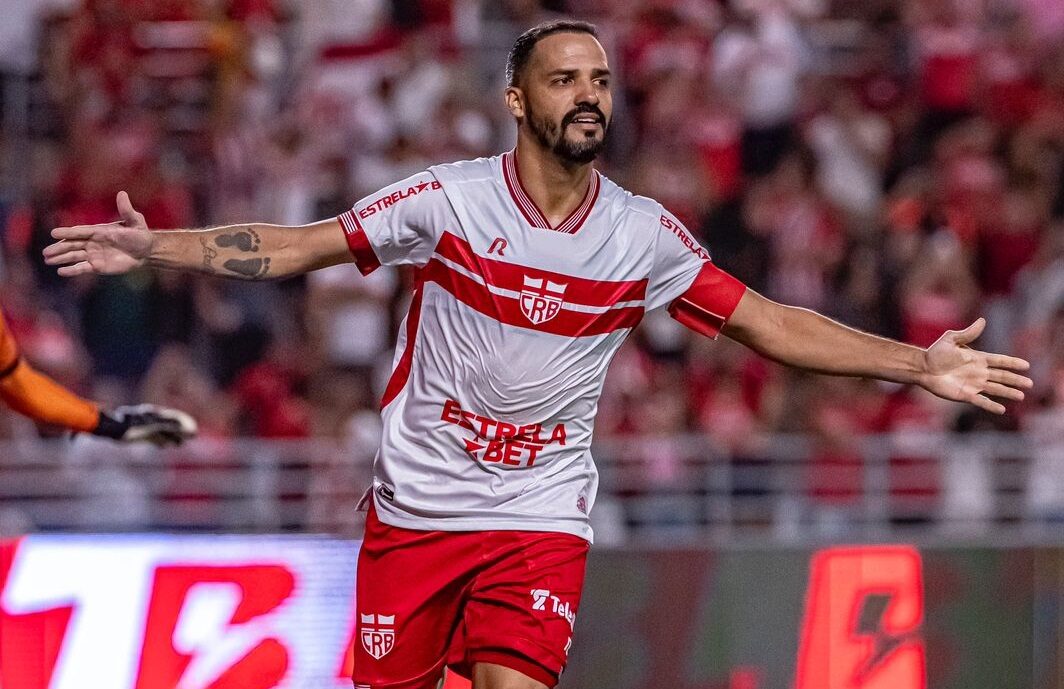 CRB não terá Anselmo Ramon e mais três jogadores para jogo decisivo contra o Goiás