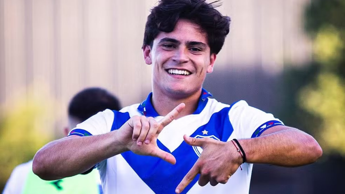 Lenny Lobato chega no Recife para realizar exames médicos e assinar com o Sport