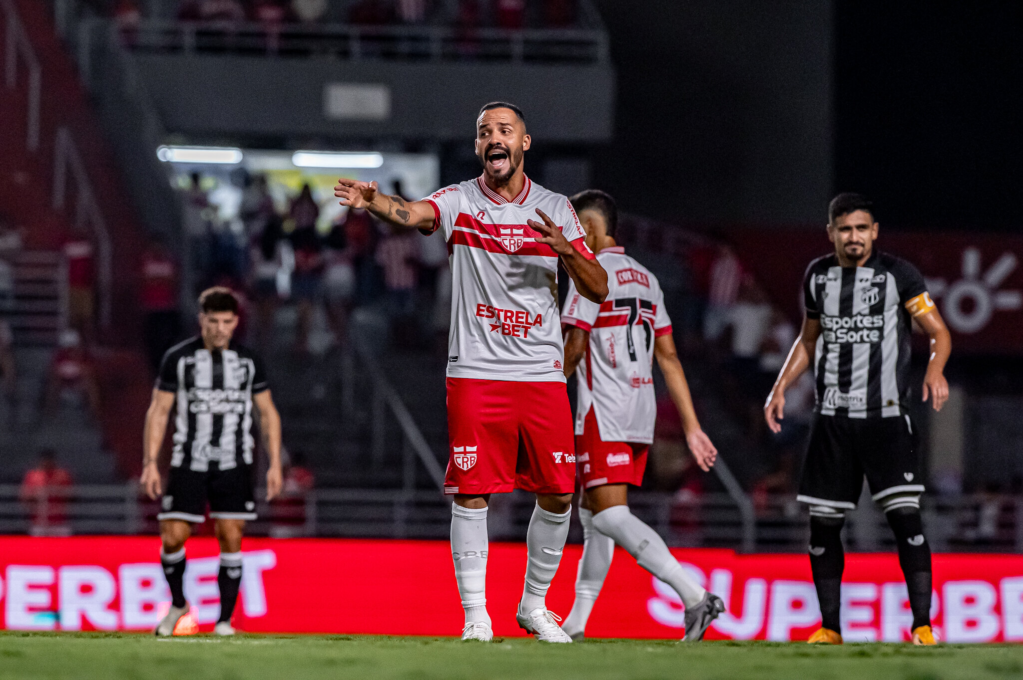 CRB completa um mês sem marcar gols na Série B