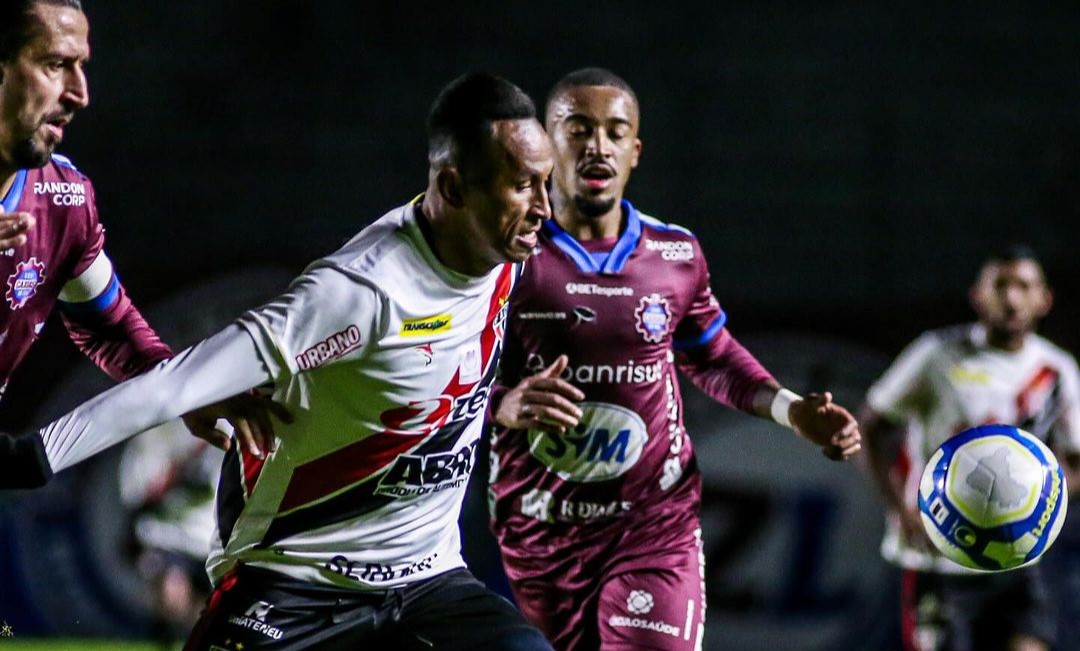 Ferroviário em partida contra o Caxias, pela Série D