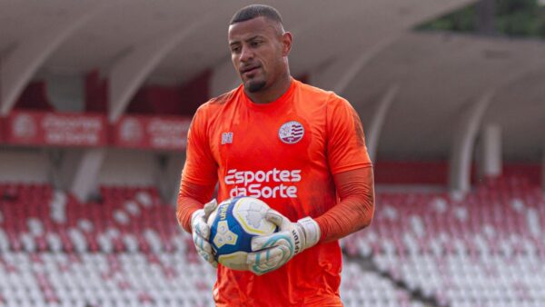 Renan Bragança - goleiro do Náutico