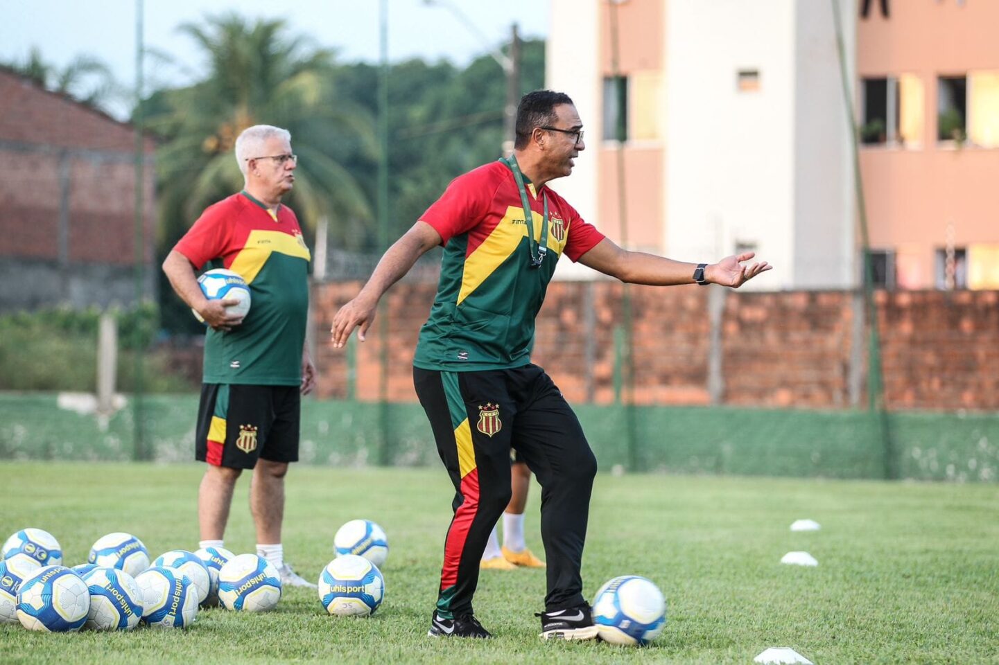 Felipe Surian, técnico do Sampaio Corrêa