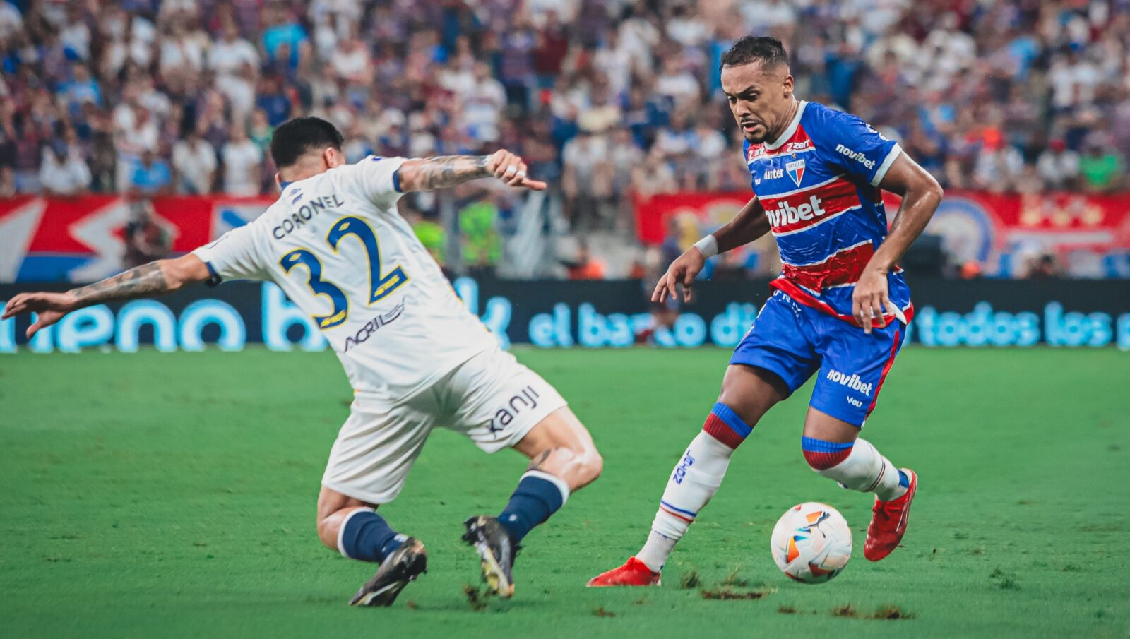 Fortaleza bate Rosario Central de virada no Castelão e vai às quartas da Sul-Americana 1 Fortaleza em partida contra o Rosario Central, pela Copa Sul-Americana