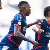 Bahia vence Vitória pela Série A.