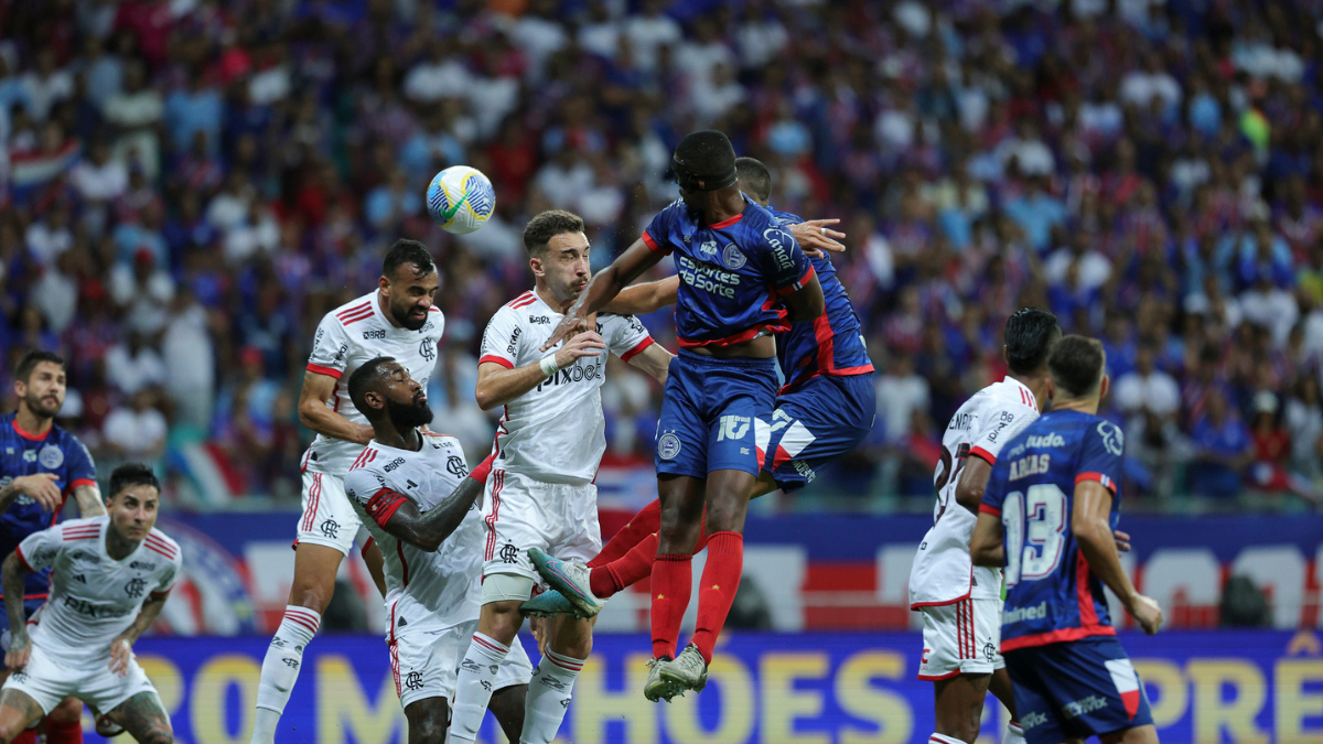 Bahia desperdiça chances, perde para o Flamengo e sai em desvantagem nas quartas da Copa do Brasil