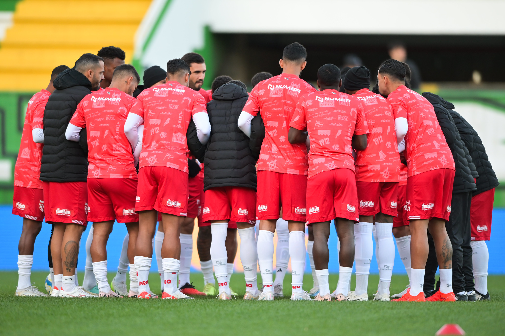 Adversário do CRB, Vila Nova está invicto como mandante na Série B