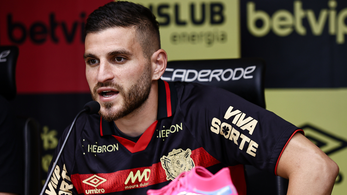 Julián Fernández. Foto: Paulo Paiva / Sport Recife