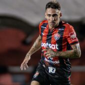 Gustavo Mosquito, atacante do Vitória