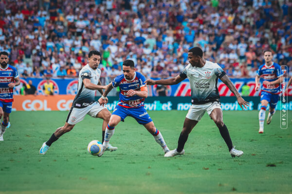 Fortaleza abre check-in para jogo de ida das quartas de final da Copa Sul-Americana 1 Yago Pikachu, do Fortaleza, em jogo contra o Corinthians pelo Brasileirão
