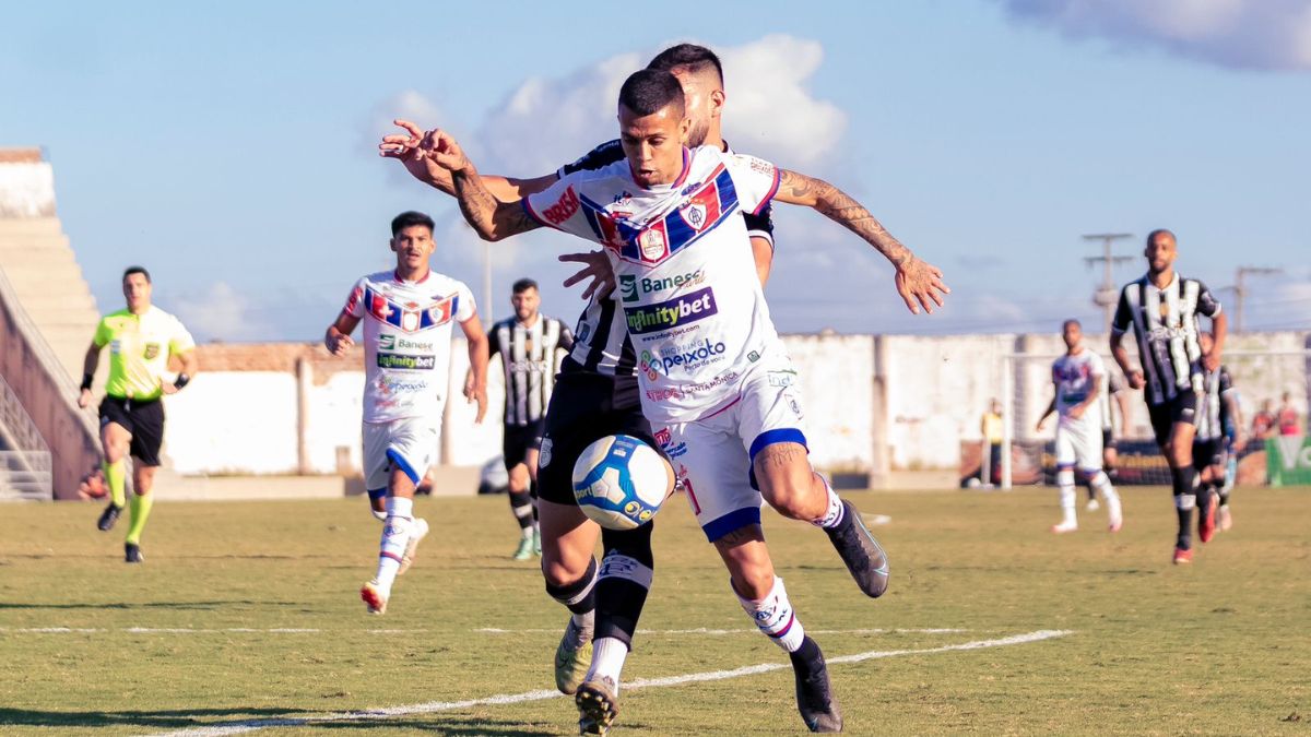 Com o Itabaiana, atacante Kadu Barone chega ao quarto acesso consecutivo no Campeonato Brasileiro