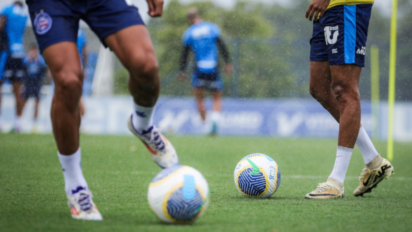 Com Acevedo em campo, Bahia realiza segundo treino de olho no Criciúma 1 Bahia treina de olho no Criciúma.